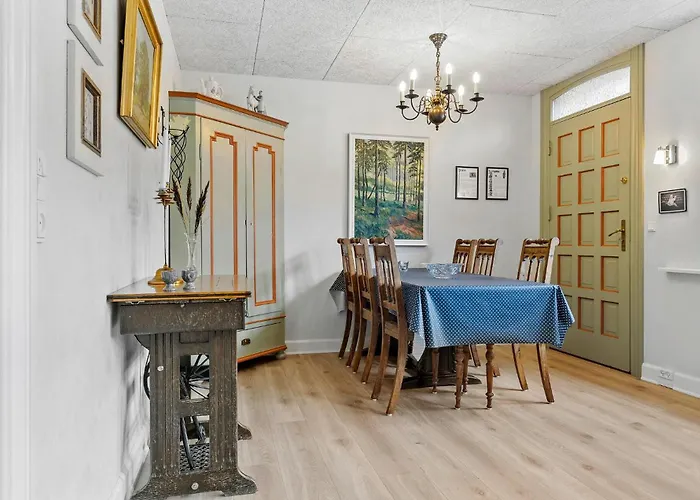 3 Bedroom Beautiful In *